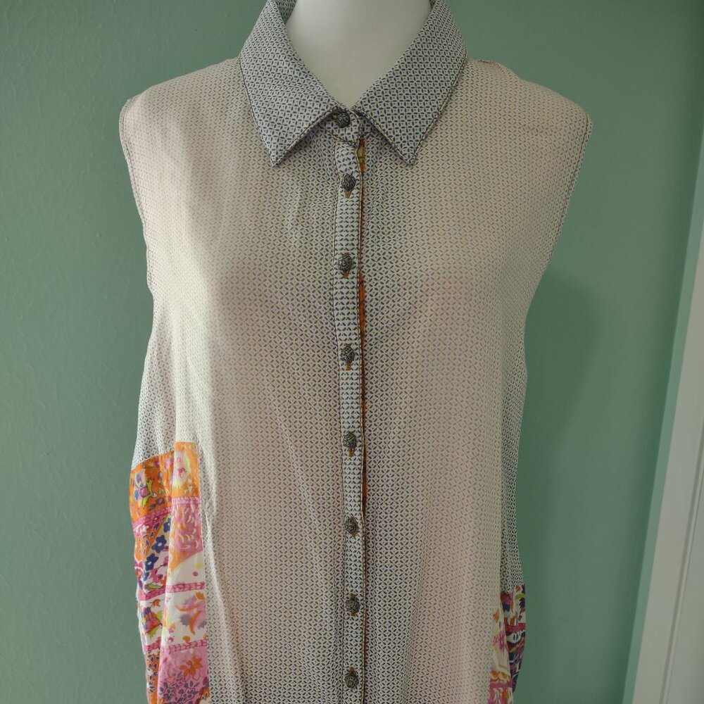 Aratta Silent Journey Floral sleeveless blouse. size L